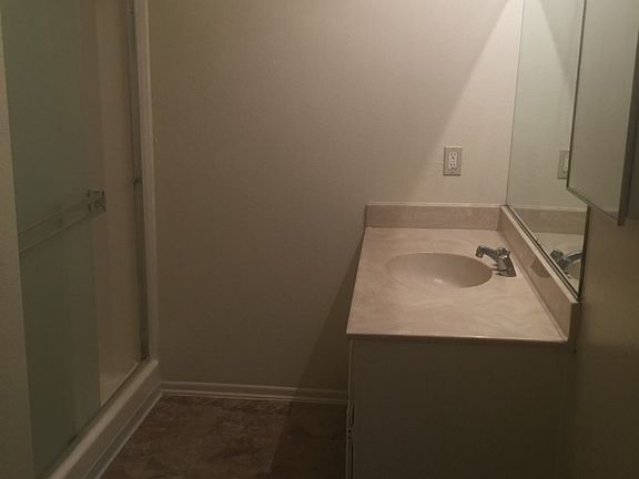 3rd image of 2427 S Fern Ave APT 37