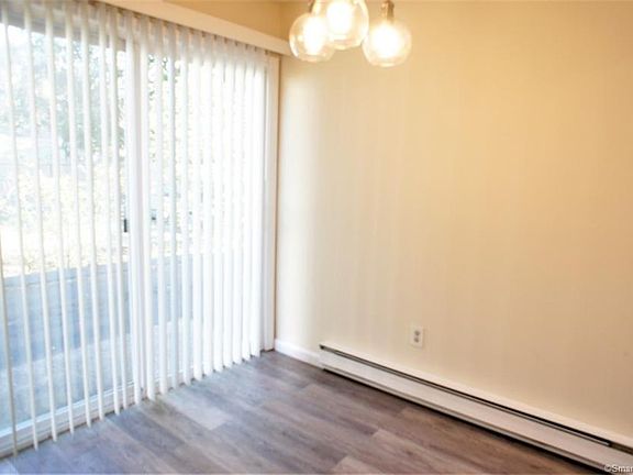 5th image of 16 Glenwood Ave APT 6