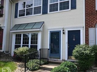 151 Gregory Ln #2012, Franklin Park, NJ 08823
