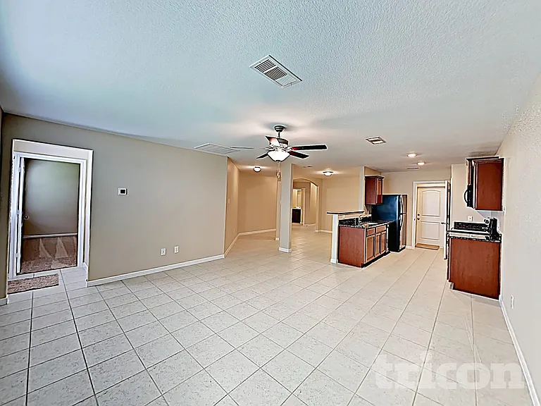 725 Totem Trail Dr — Photo 3