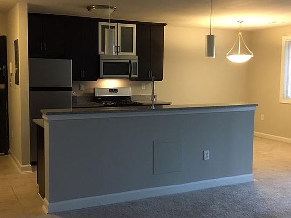 Upgraded kitchen, dining area