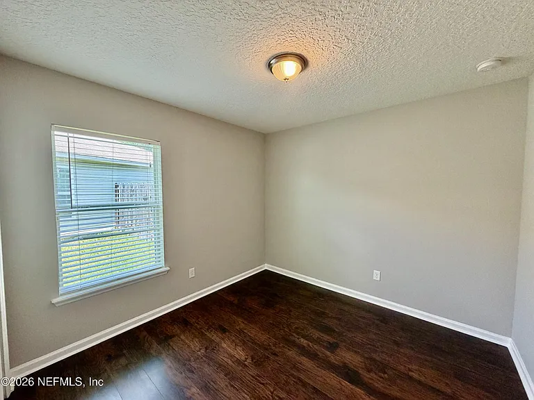 11970 Alexandra Dr — Photo 11