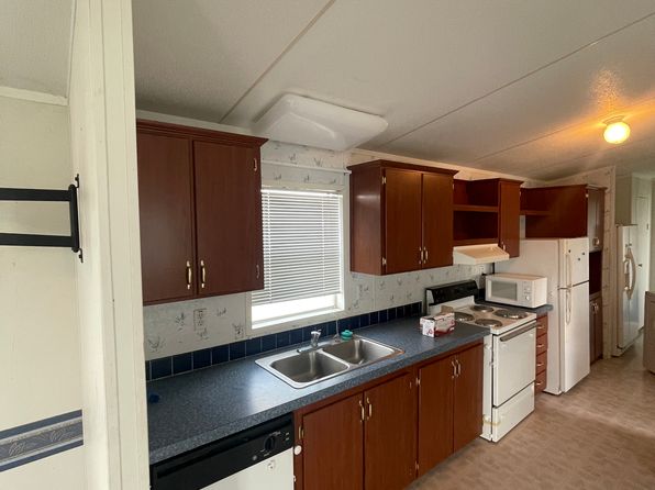 300 Christine Rd TRAILER 23