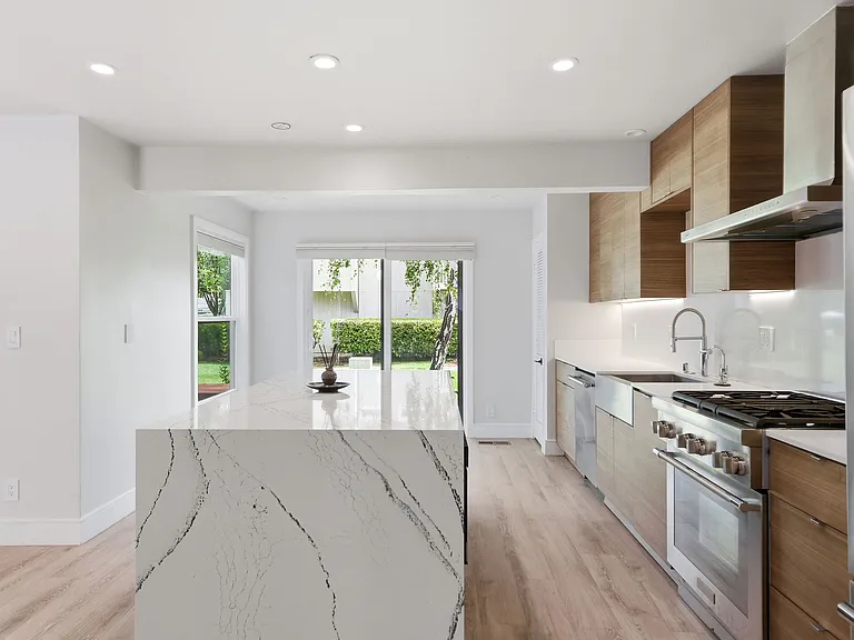 143 Ortega Ave — Photo 6