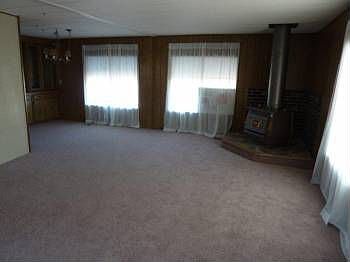 2nd image of 926 Empire Dr