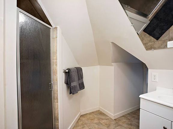 5th image of 5211 Wilkins Ave APT 5