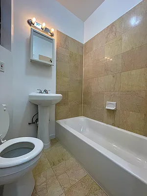 Rented by Building Equity Real Estate LLC | media 19