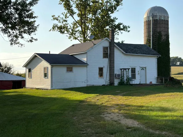 8964 W Babbs Grove Rd, Pearl City, IL 61062