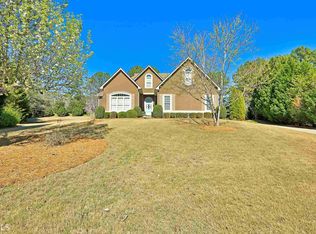 195 McElwaney Way, Fayetteville, GA 30215