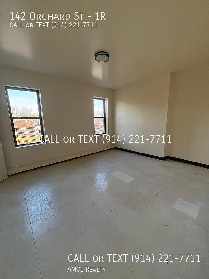 Building Photo - 142 Orchard St #1R