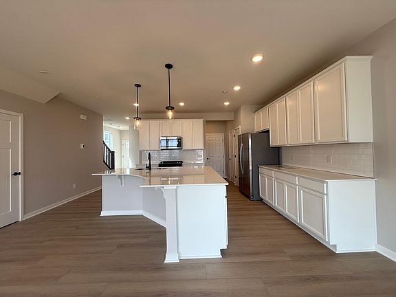 6th image of this home
