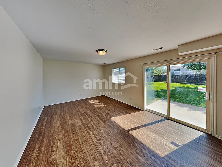 3681 W 4525 S — Photo 6