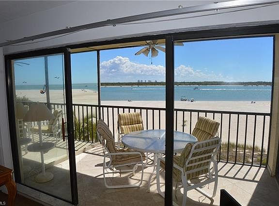 3rd image of 8402 Estero Blvd APT 204