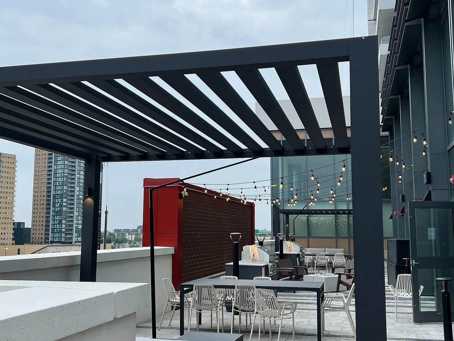2 bed, $2,000 — Photo 1