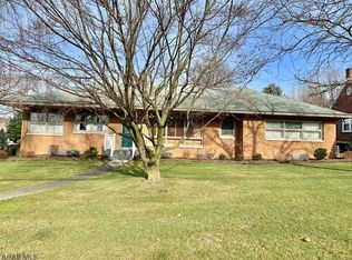 401 E Allegheny St, Martinsburg, PA