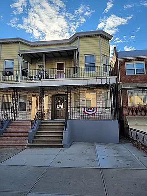 2nd image of 1950 67th St