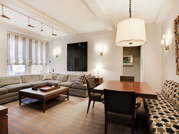 4th image of 1040 Lexington Ave #10D
