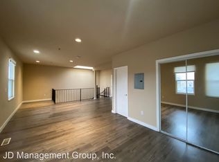 1746 16th St APT 6, Oakland, CA 94607