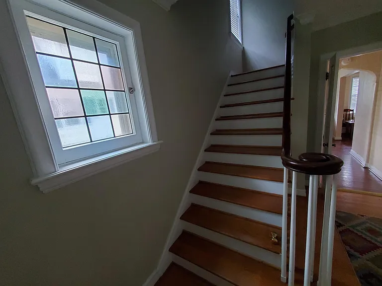 127 Parkland Ave — Photo 11