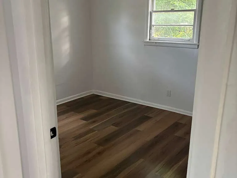 2919 Beatty St — Photo 5