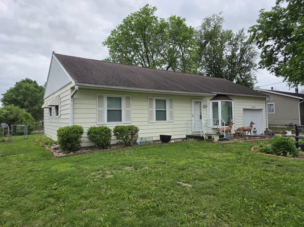 600 W Morrow St, Marshall, MO 65340
