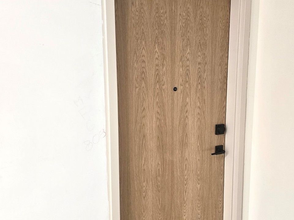 1st image of 33 Erie Ave #808