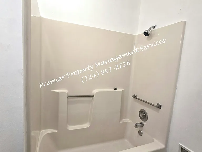 717 W New Castle St #2 — Photo 18