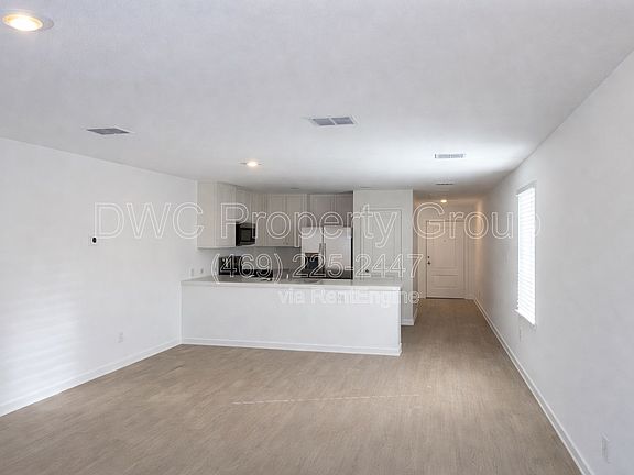 4th image of 3017 Campeiro Ave