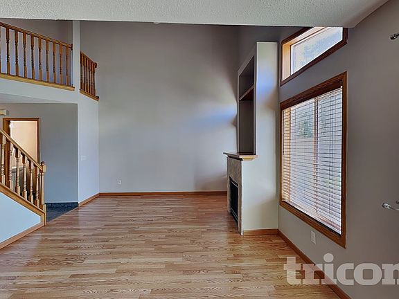 2nd image of 1134 Pine St