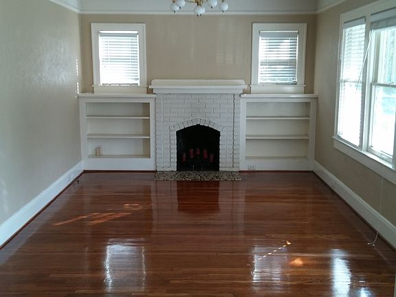 2nd image of 107 W Giddens Ave