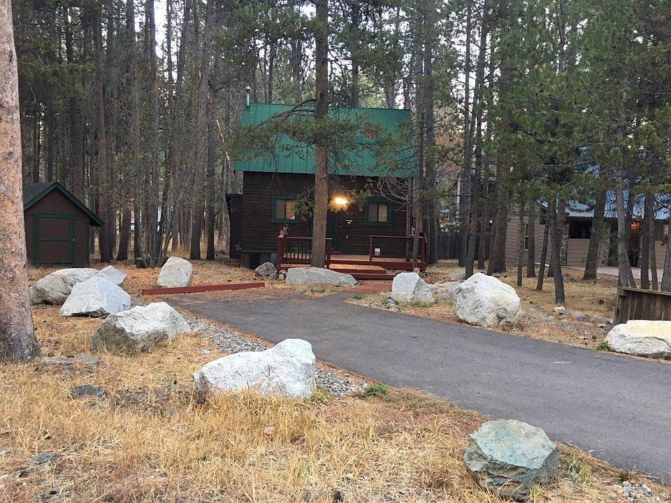 2nd image of 3717 Spruce Ave