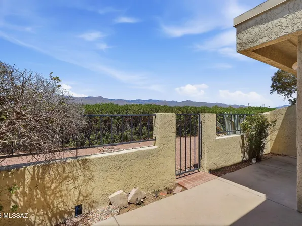 7111 E Rosslare Dr, Tucson, AZ 85715