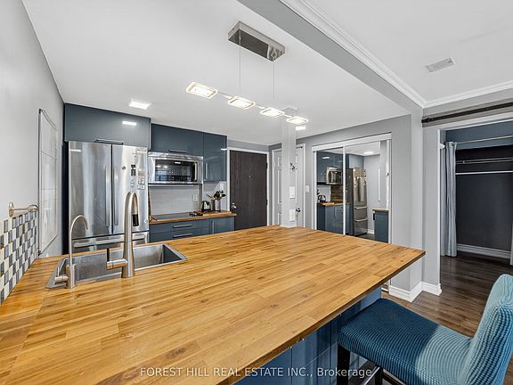 3rd image of 44 Gerrard St W #1704