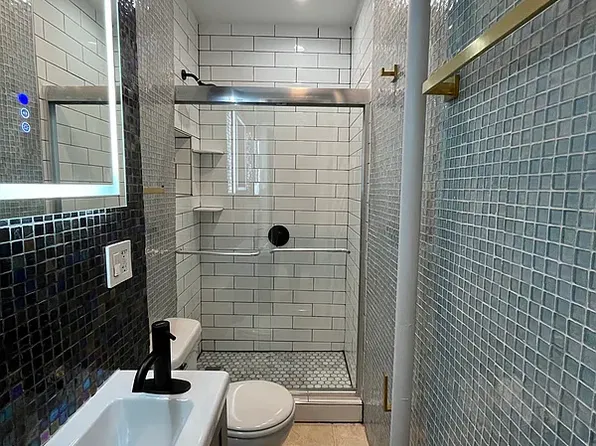 214 Mulberry Street image 10 of 16