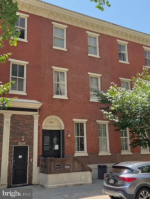 1504 Mount Vernon St #2F photo 1