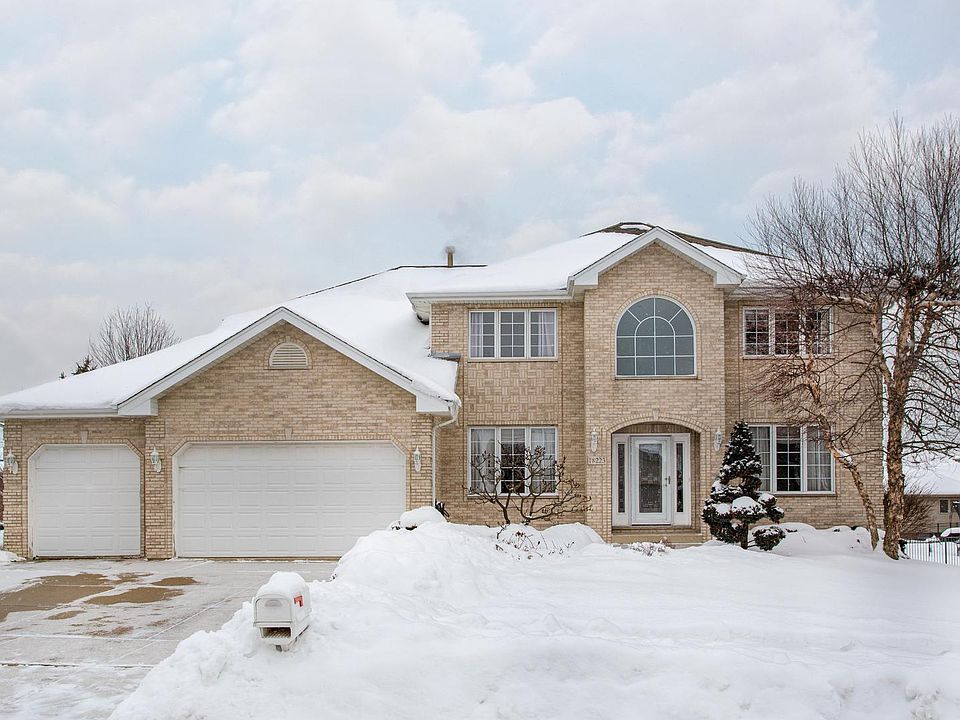 1st image of 18223 W Winds Ln