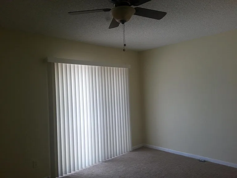 3203 Poolside Dr — Photo 10