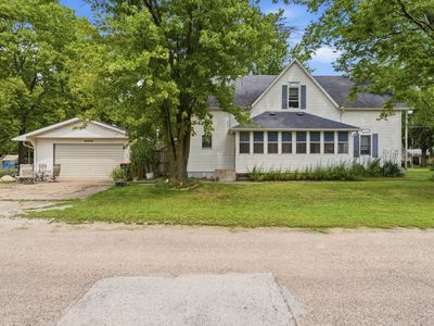201 4th St, New Boston, IL, 61272