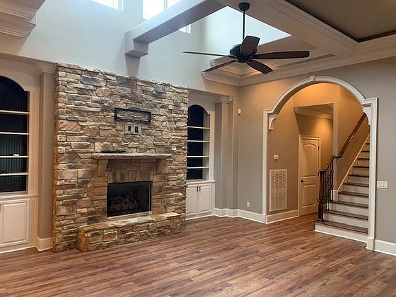 2nd image of 9125 Leyland Dr