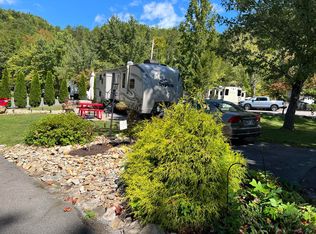 4229 E Pkwy #48, Gatlinburg, TN 37738