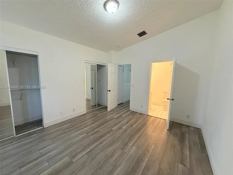 3152 SW 49th St #126 — Photo 9