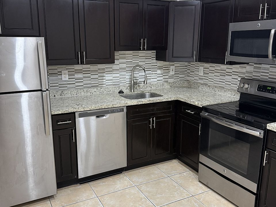 1st image of 1436 Holly Heights Dr APT 1