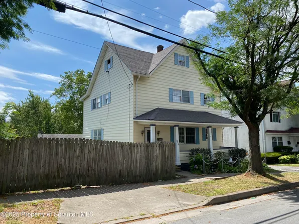 840 Maple St, Scranton, PA 18505