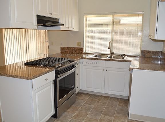4th image of 5425 Parkville Ct