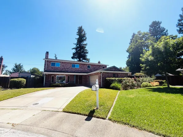7401 Hollyhock Ct, Citrus Heights, CA 95621