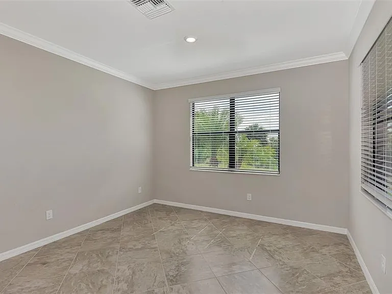 10113 Fiddlewood Dr — Photo 13