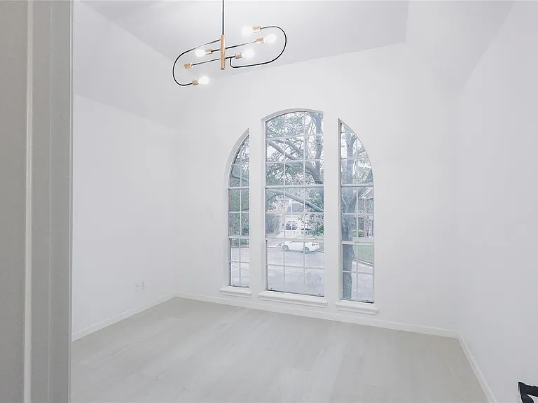 17527 Sandy Cliffs Dr — Photo 42