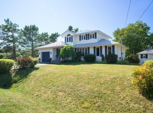 60 Crescent Dr, Summerside, PE C1N 4C1