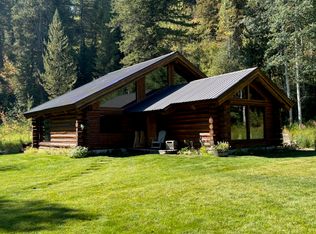 1995 S Fall Creek Rd, Wilson, WY 83014