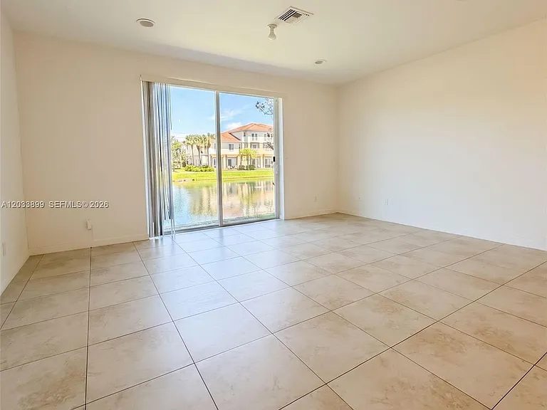 2765 SW 81st Ter #2773 — Photo 6